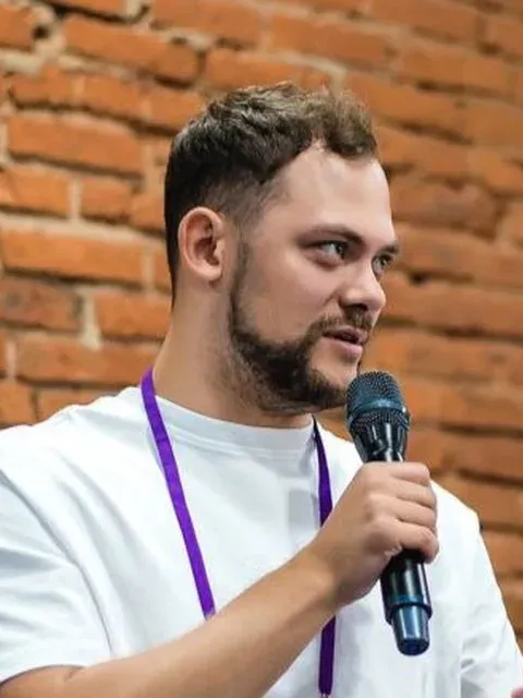 Максим Симченко